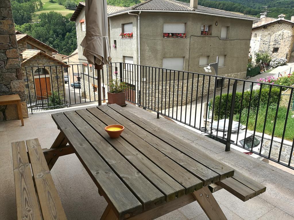 Apartament Torrent De La Barruda Apartment Vilallonga de Ter Exterior photo
