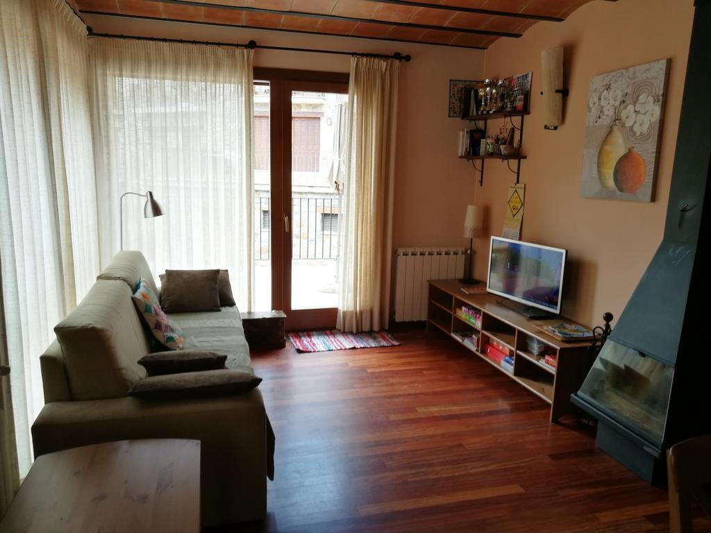 Apartament Torrent De La Barruda Apartment Vilallonga de Ter Exterior photo